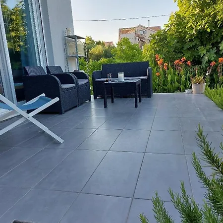 בית נופש Eva's Place *