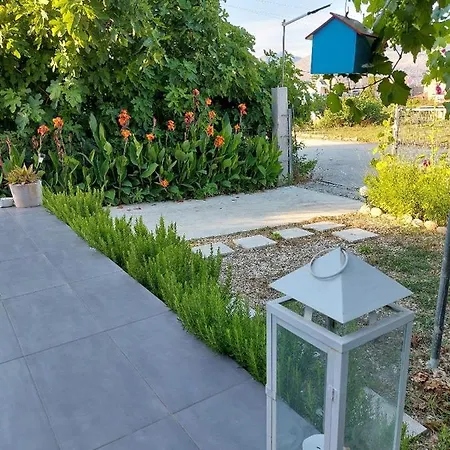 Case de vacanță Eva's Place Lixouri